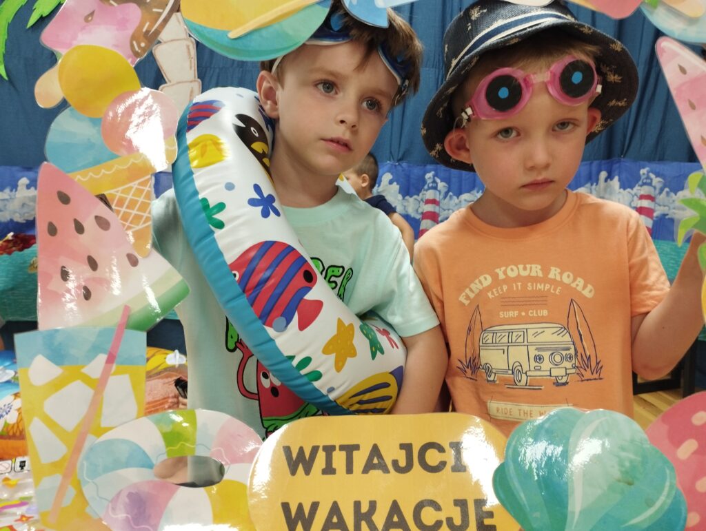 WITAJCIE WAKACJE