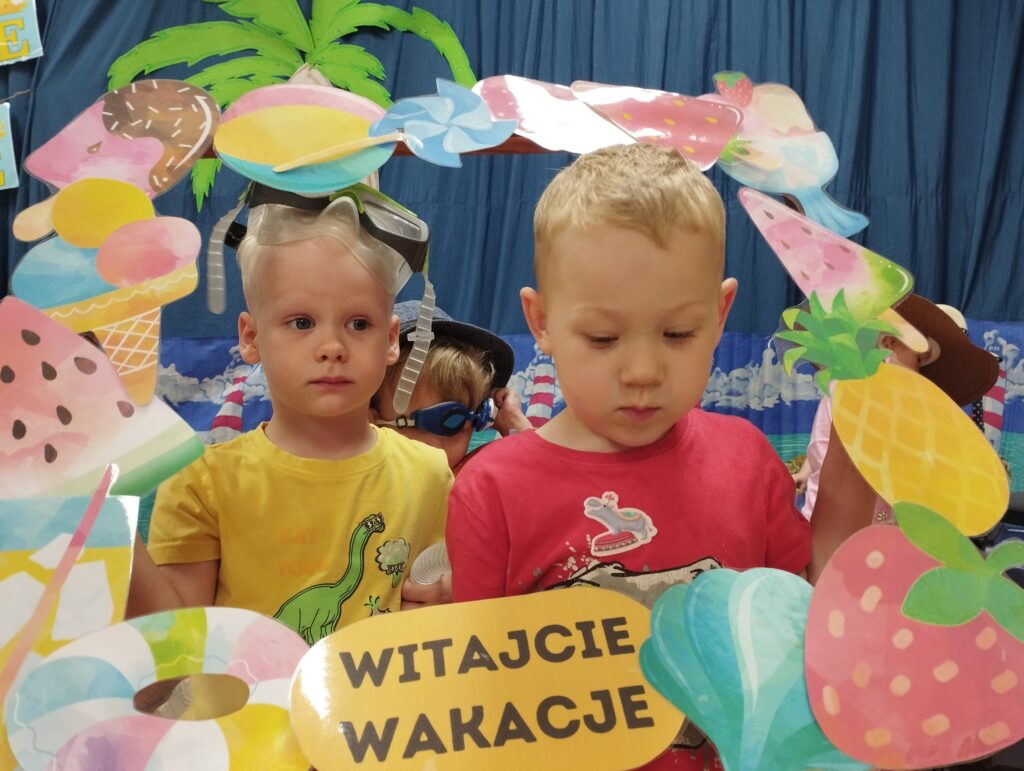WITAJCIE WAKACJE