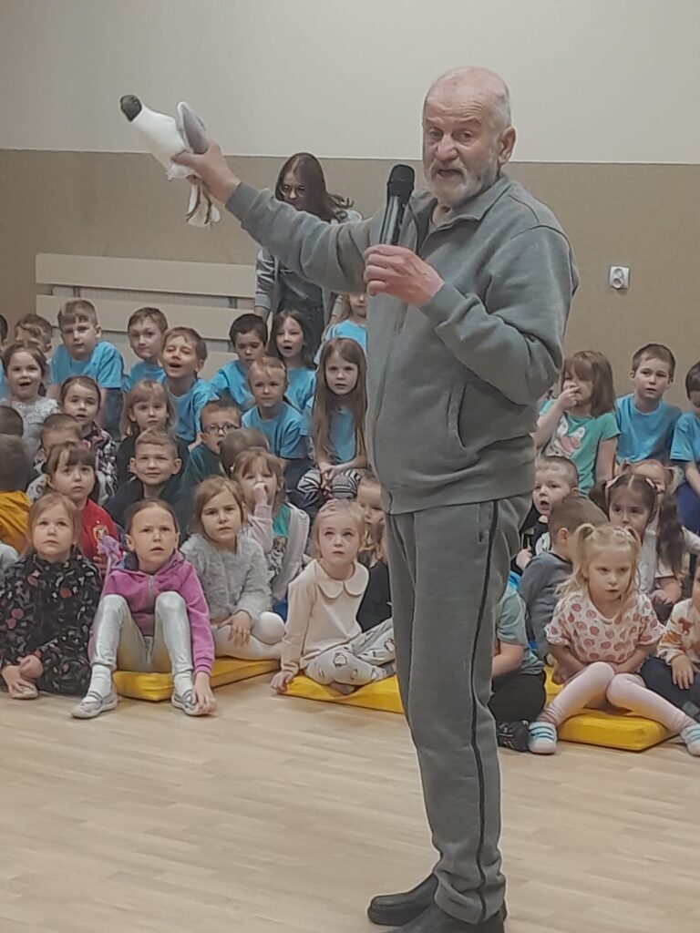 WIZYTA OPIEKUNÓW Z PTASIEGO AZYLU