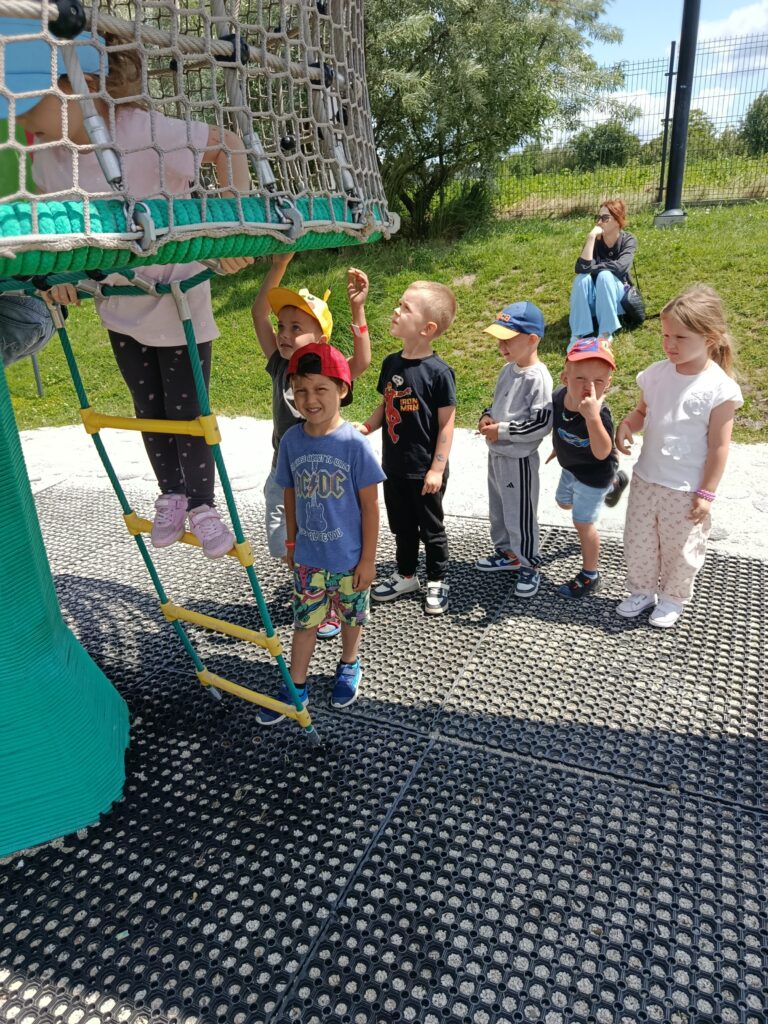WYCIECZKA DO EUROPEJSKIEGO CENTRUM BAJKI W PACANOWIE