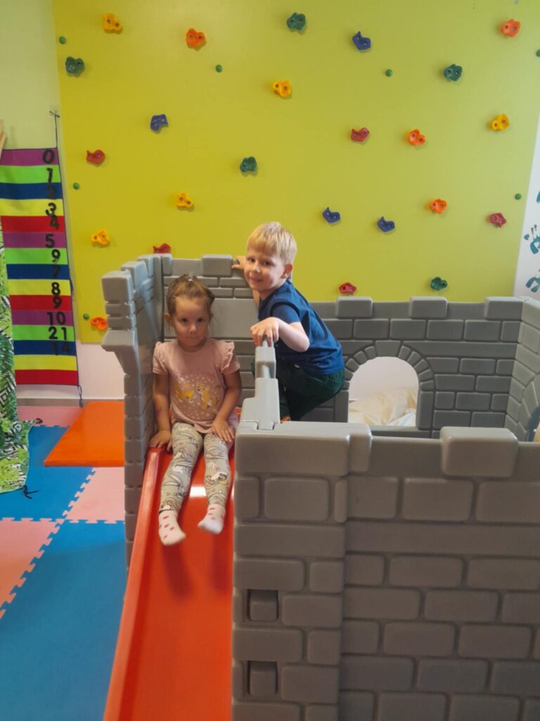 WYCIECZKA DO KIDSMANII