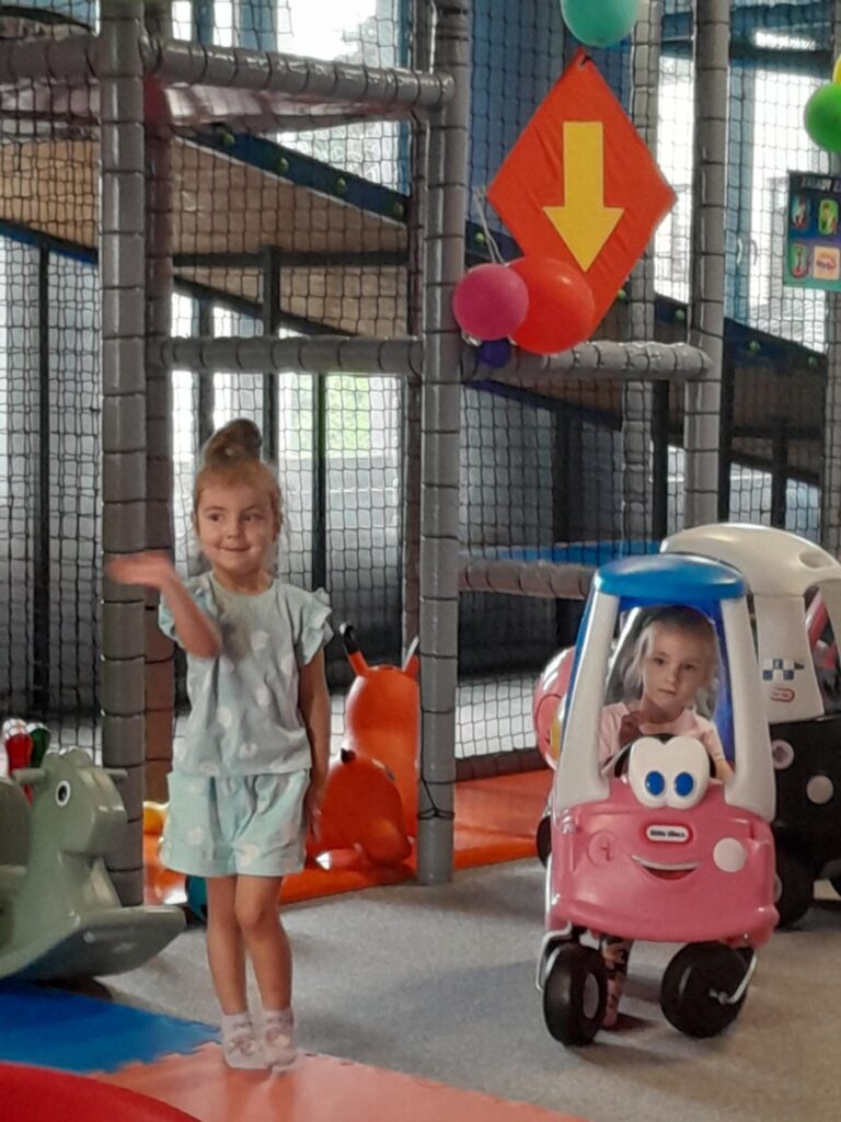 WYCIECZKA DO KIDSMANII