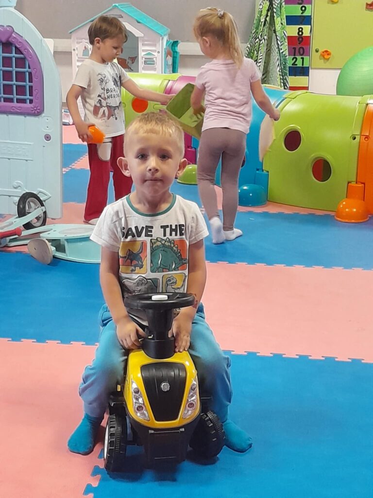 WYCIECZKA DO KIDSMANII