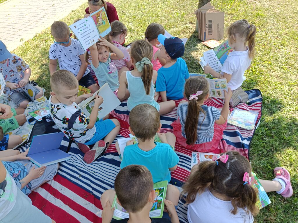 Międzynarodowa akcja ,,Czytanie na Polanie"