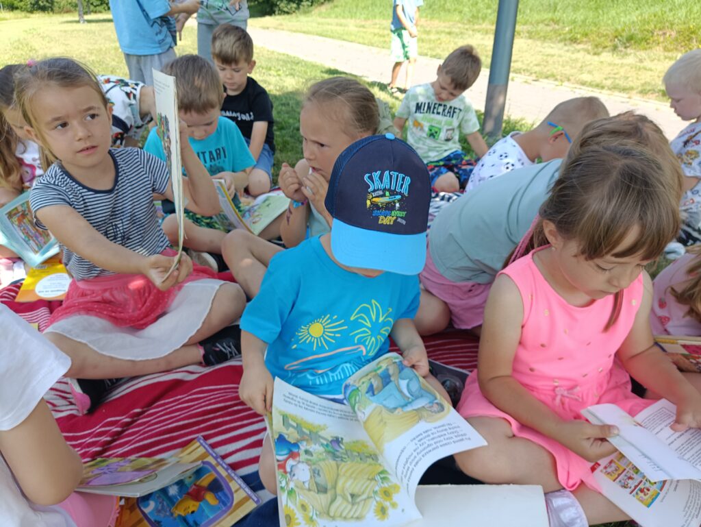 Międzynarodowa akcja ,,Czytanie na Polanie"
