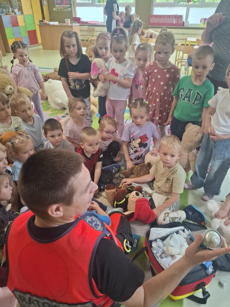 ''Lekcja pierwszej pomocy" - spotkanie z Ratownikiem Medycznym 