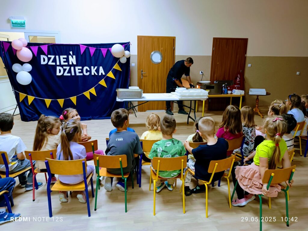 Dzień Dziecka grupa ''Żyrafki''