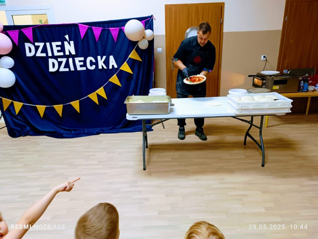 Dzień Dziecka grupa ''Żyrafki''