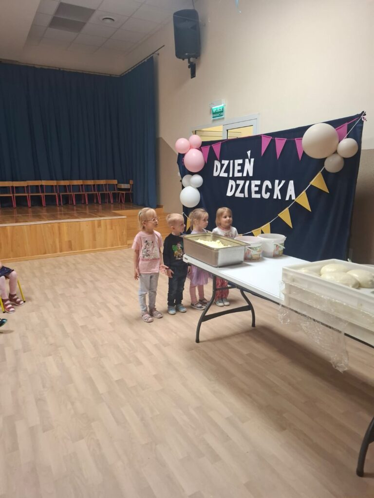 Dzień Dziecka w grupie ''Papużki''