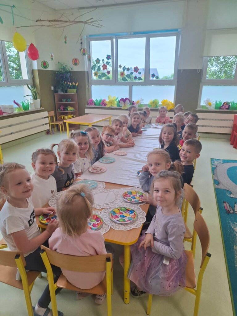Dzień Dziecka w grupie ''Papużki''