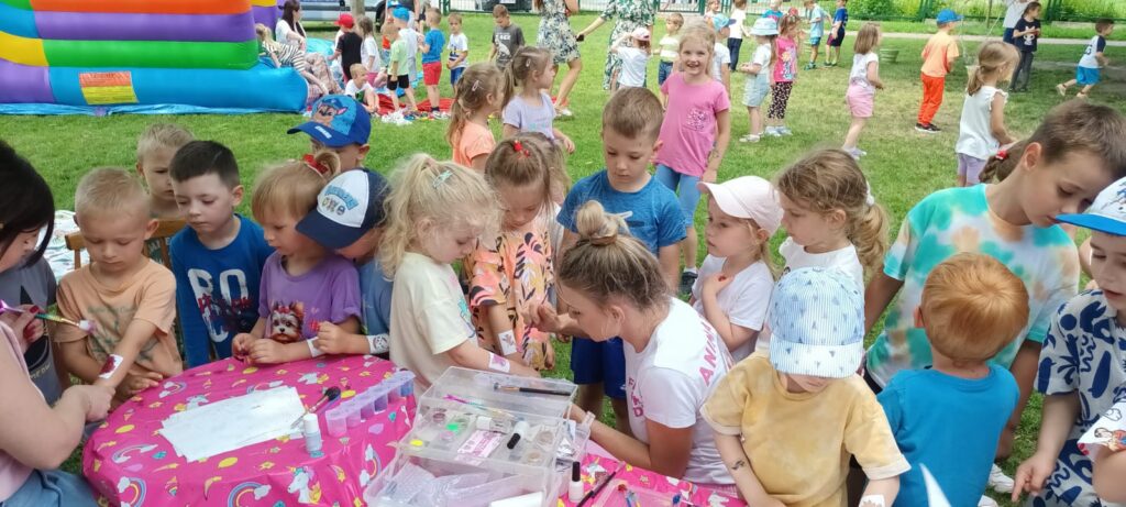 Dzień Dziecka w grupie ''Papużki''