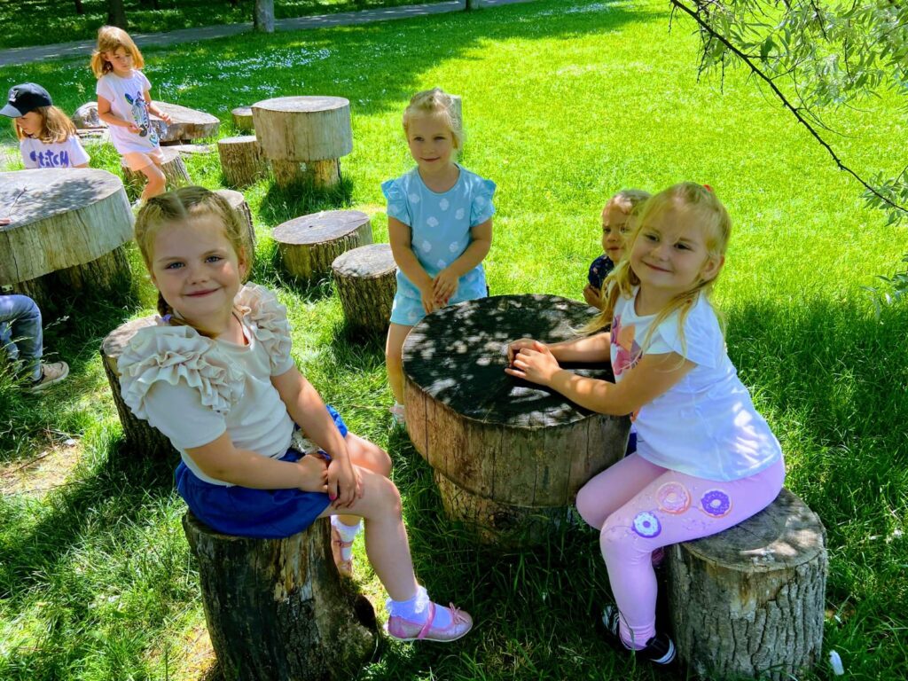 Wyprawa do Tężni Solankowej grupa ''Żyrafki''