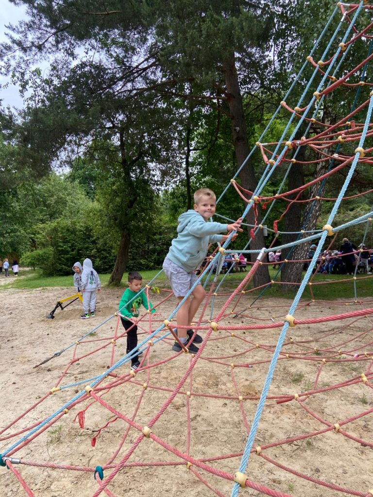Wycieczka do ZOO ''Leśne zacisze'' grupa "Żyrafki"