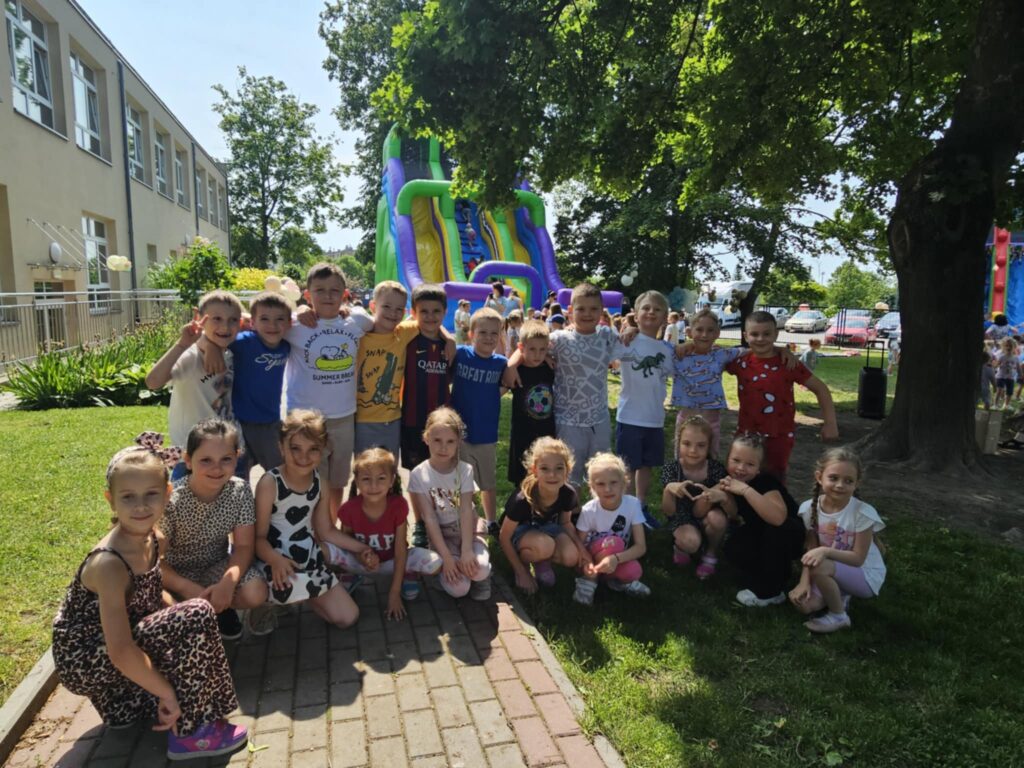 Dzień Dziecka grupa ''Pszczółki''