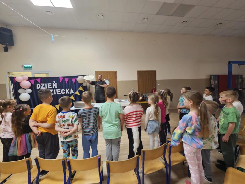 Dzień Dziecka grupa ''Pszczółki''