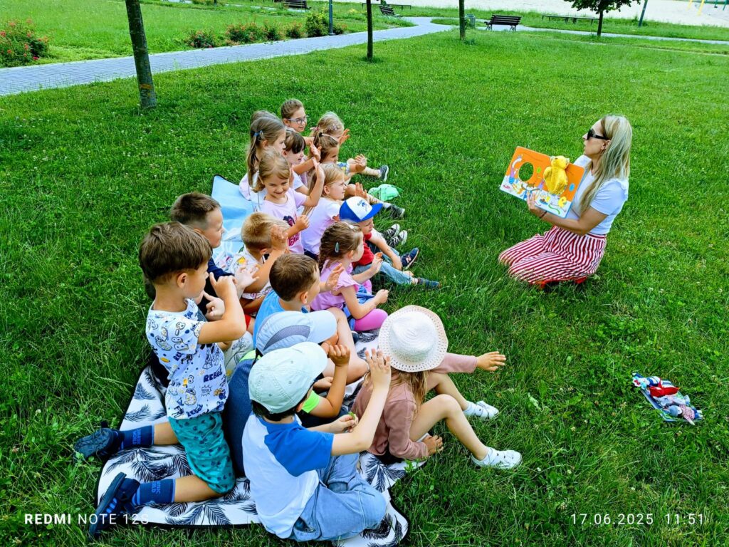 MIĘDZYNARODOWA AKCJA ,,CZYTANIE NA POLANIE"
