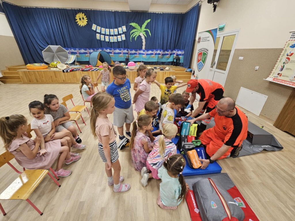 "Bezpieczne wakacje" - Spotkanie z Ratownikami Medycznymi 