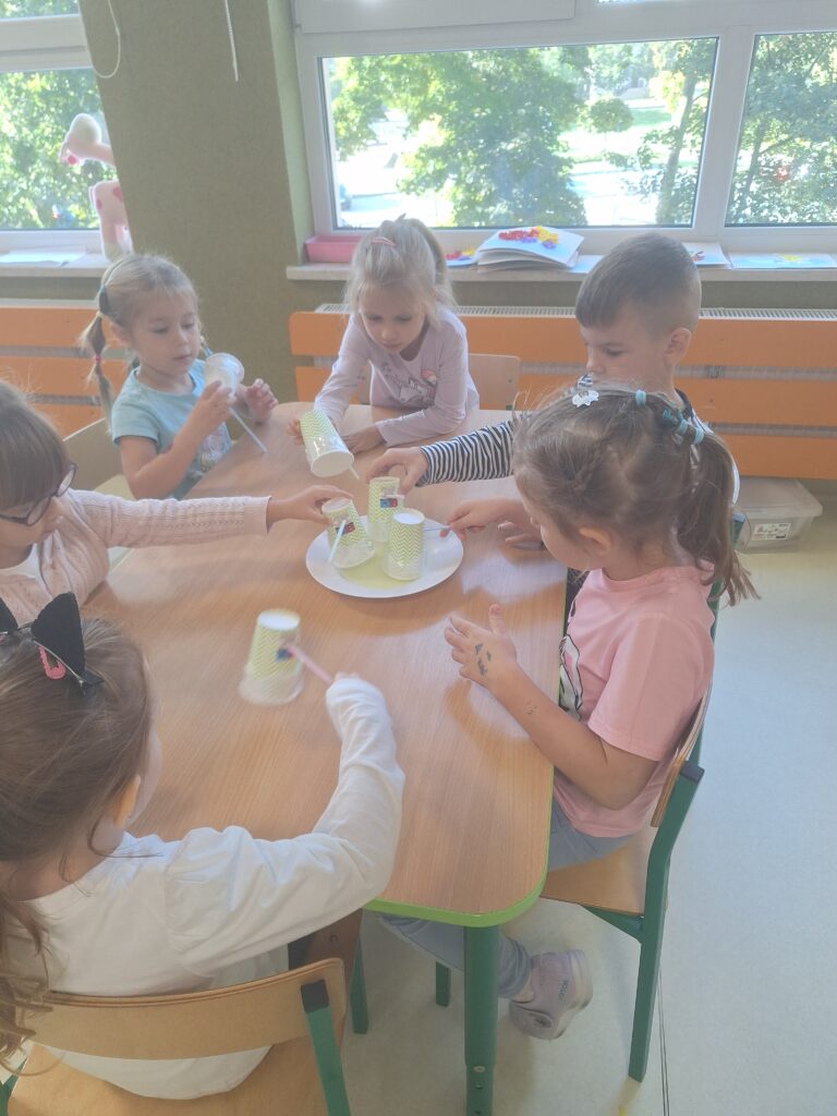 PROJEKT: "ALFABET LOGOPEDYCZNY" - GRUPA ŻYRAFKI 