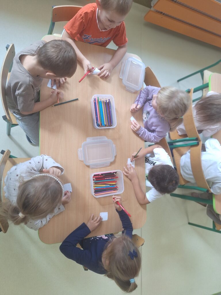 DZIEŃ POCZTY POLSKIEJ - GRUPA ŻYRAFKI