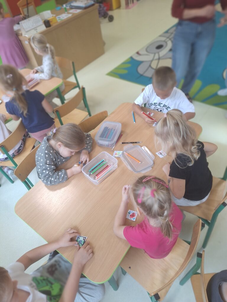 DZIEŃ POCZTY POLSKIEJ - GRUPA ŻYRAFKI