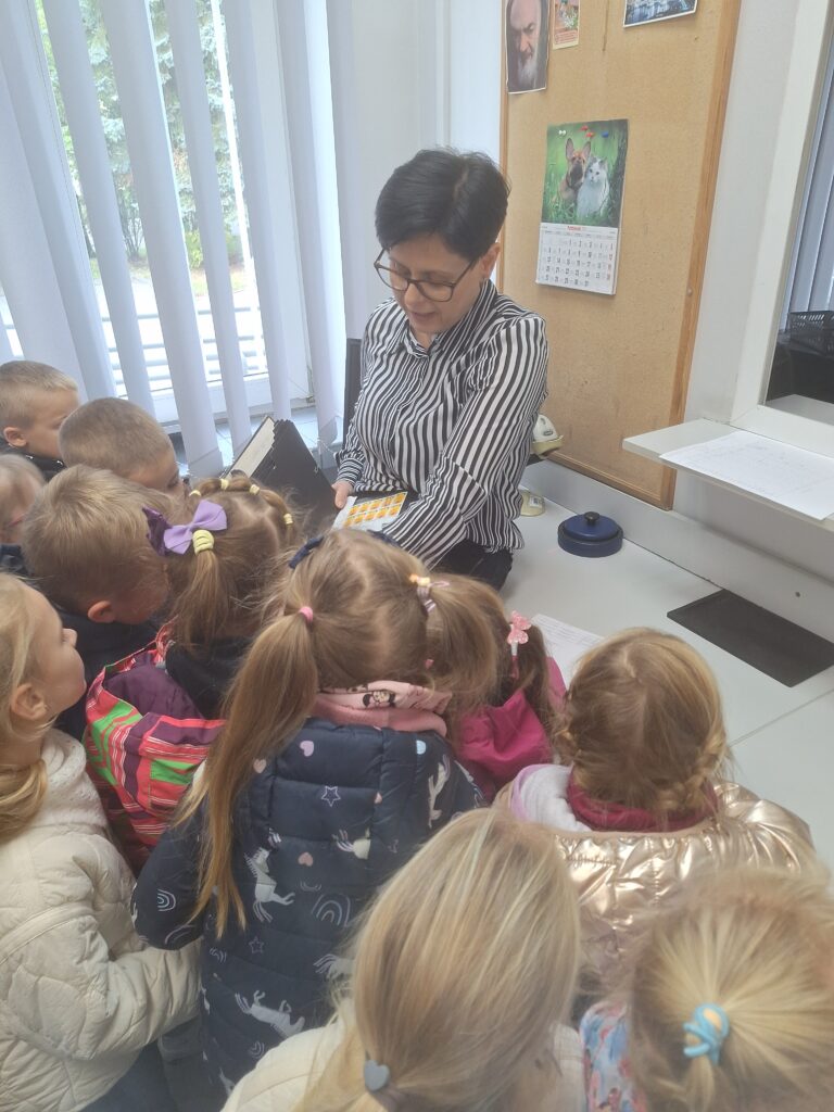 DZIEŃ POCZTY POLSKIEJ - GRUPA ŻYRAFKI