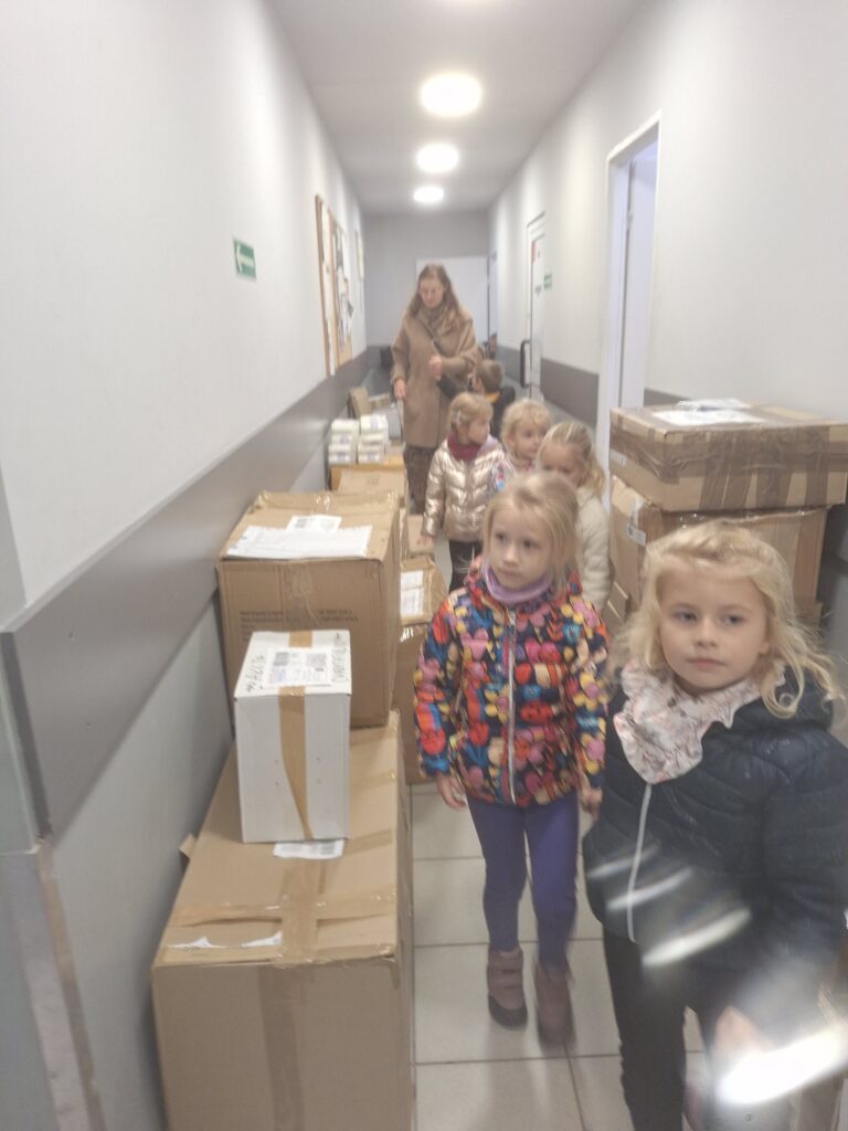 DZIEŃ POCZTY POLSKIEJ - GRUPA ŻYRAFKI