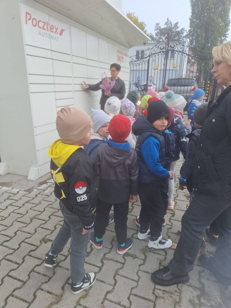 DZIEŃ POCZTY POLSKIEJ - GRUPA ŻYRAFKI