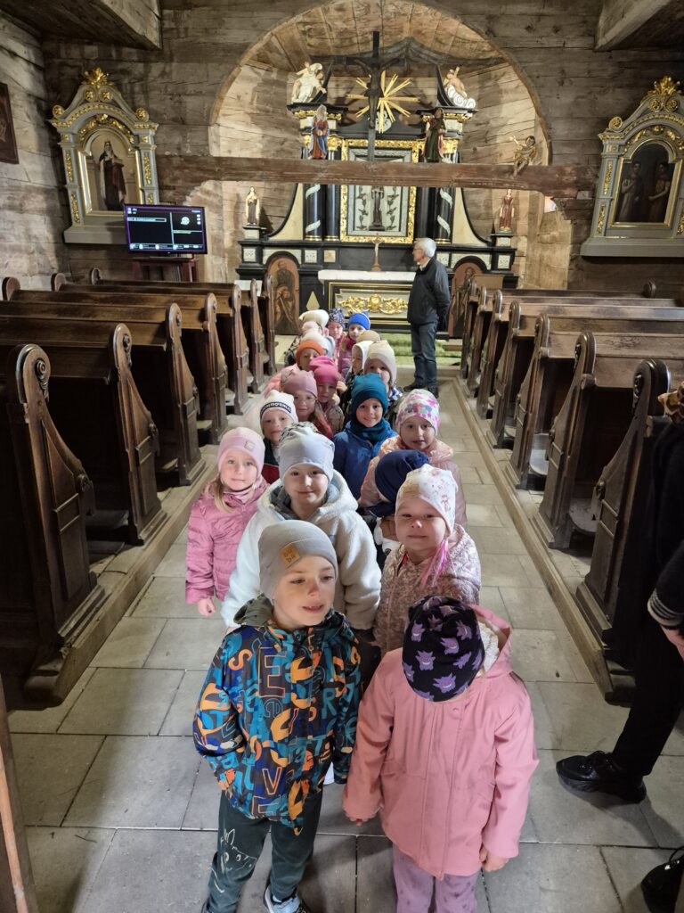 Zwiedzanie Kościółka Świętego Leonarda