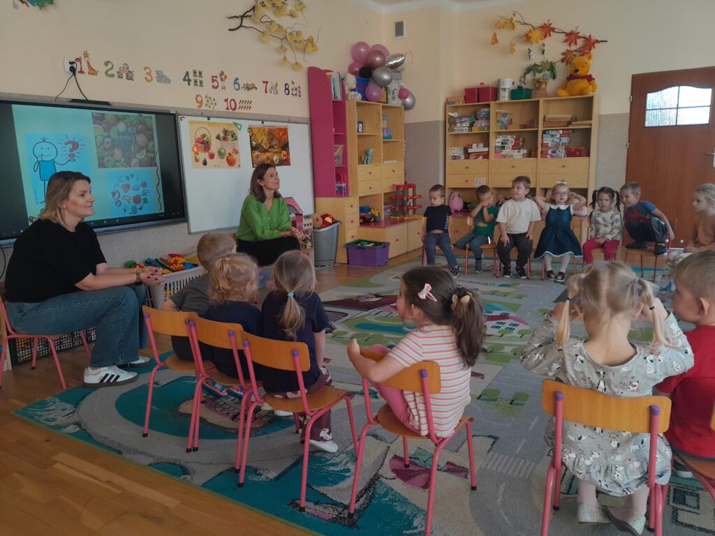 Spotkanie z Paniami z Sanepidu
 i pogadanka na temat: 
ZDROWY TRYB ŻYCIA