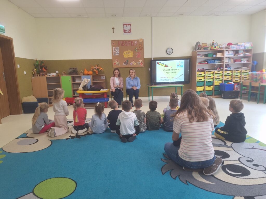 WIZYTA PAŃ Z SANAPIDU - GRUPA ŻYRAFKI