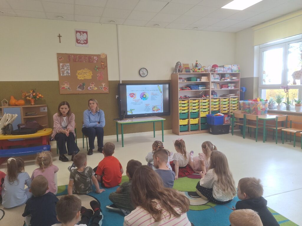 WIZYTA PAŃ Z SANAPIDU - GRUPA ŻYRAFKI