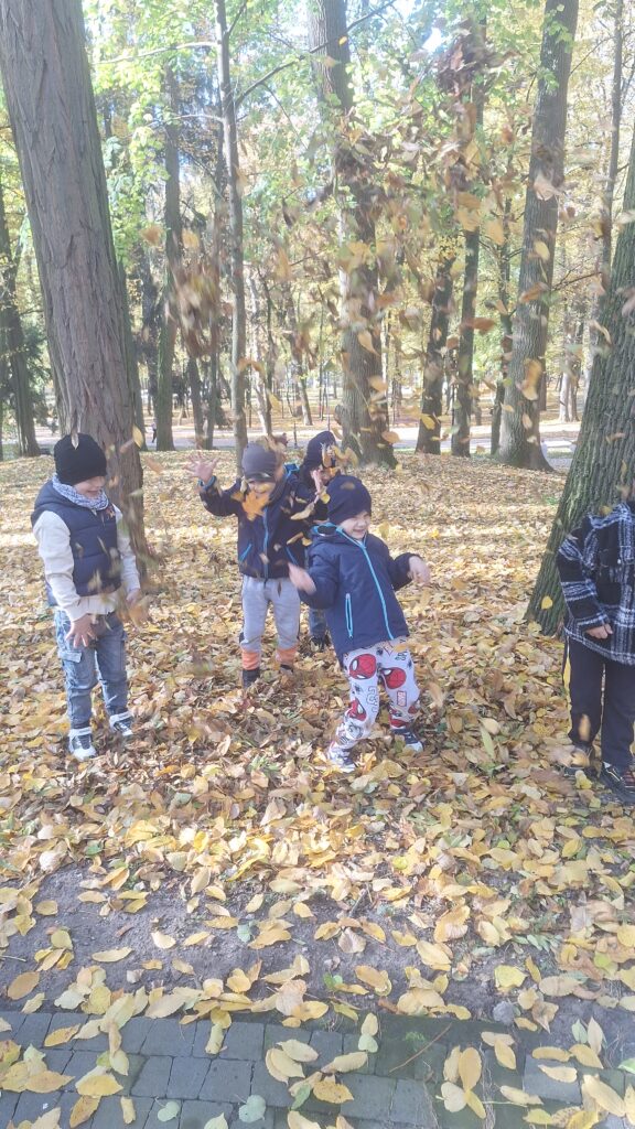 POZNAJEMY NASZE MIASTO