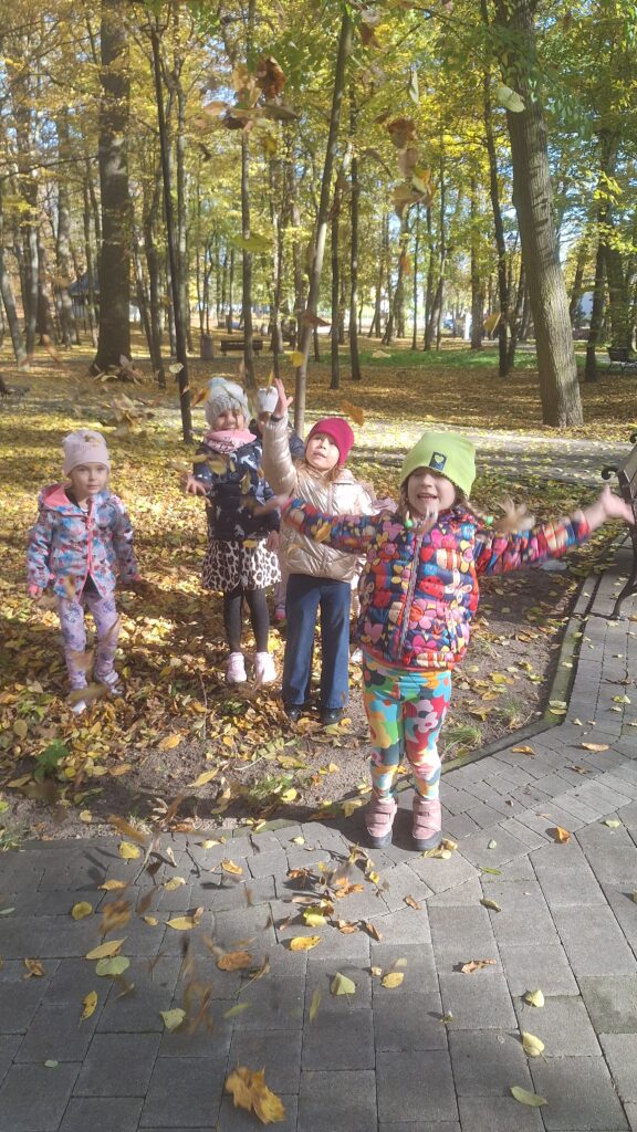 POZNAJEMY NASZE MIASTO