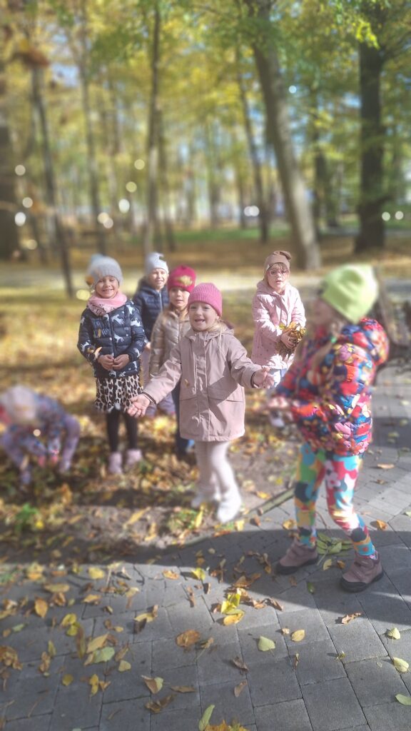 POZNAJEMY NASZE MIASTO