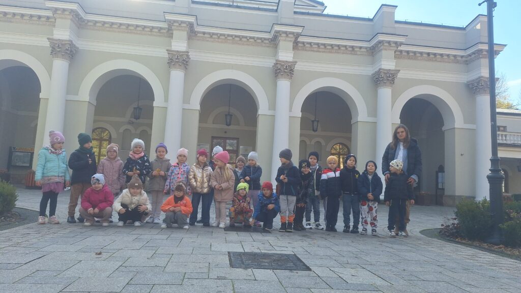 POZNAJEMY NASZE MIASTO