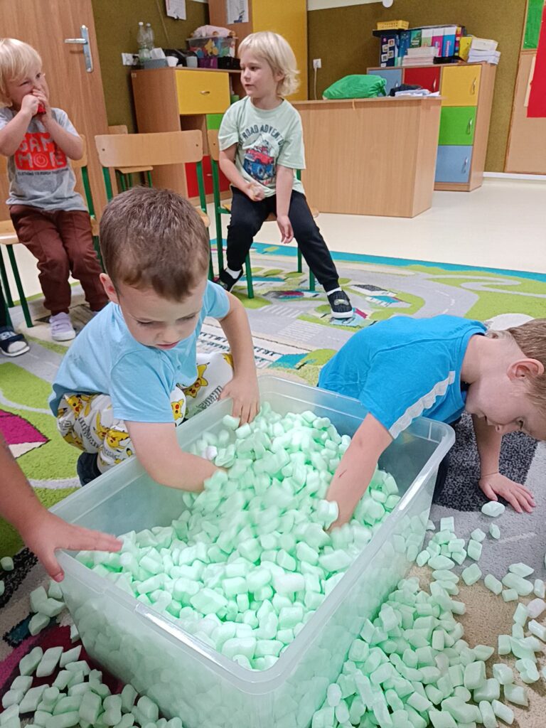 DZIEŃ CHŁOPAKA- GRUPA TYGRYSKI 