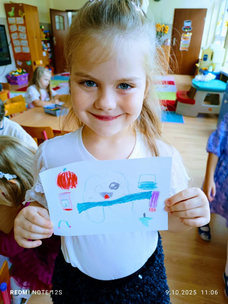 Motylki dbają o zęby, realizując projekt pt. "Przedszkole Promujące Zdrowie".