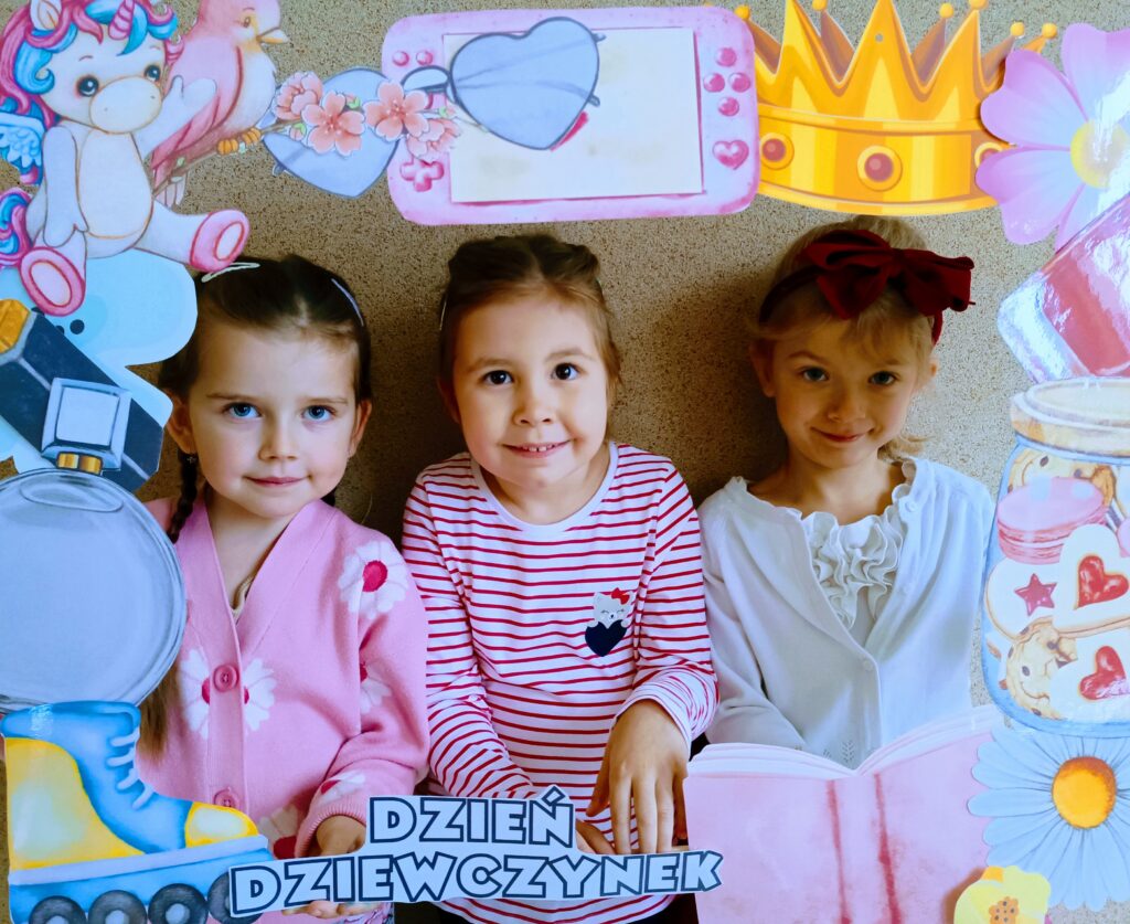 Obchody Dnia Dziewczynek w grupie "Motylki".