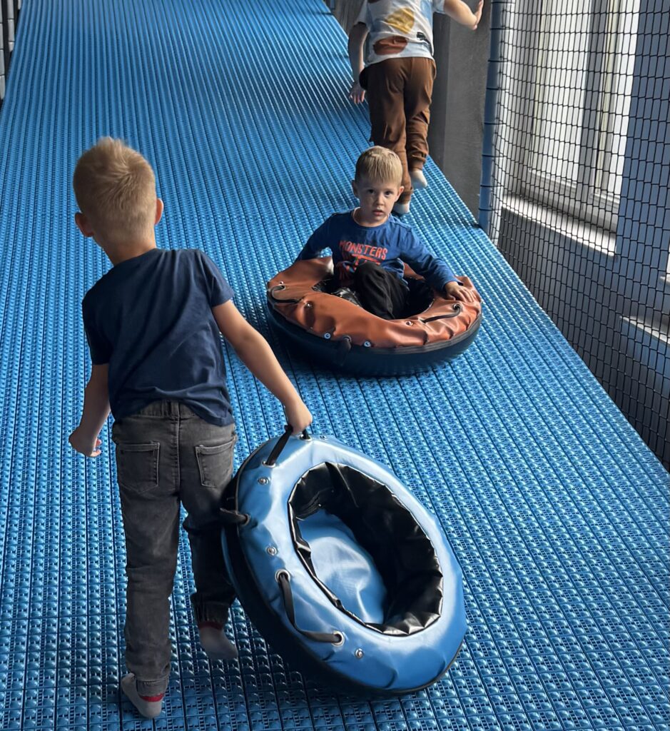 Zabawy w Kidslandii