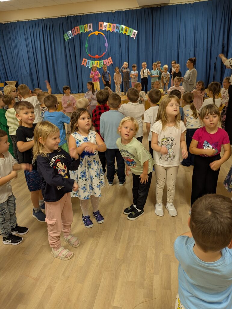 TYDZIEŃ BUDOWANIA RELACJI - GRUPA TYGRYSKI 