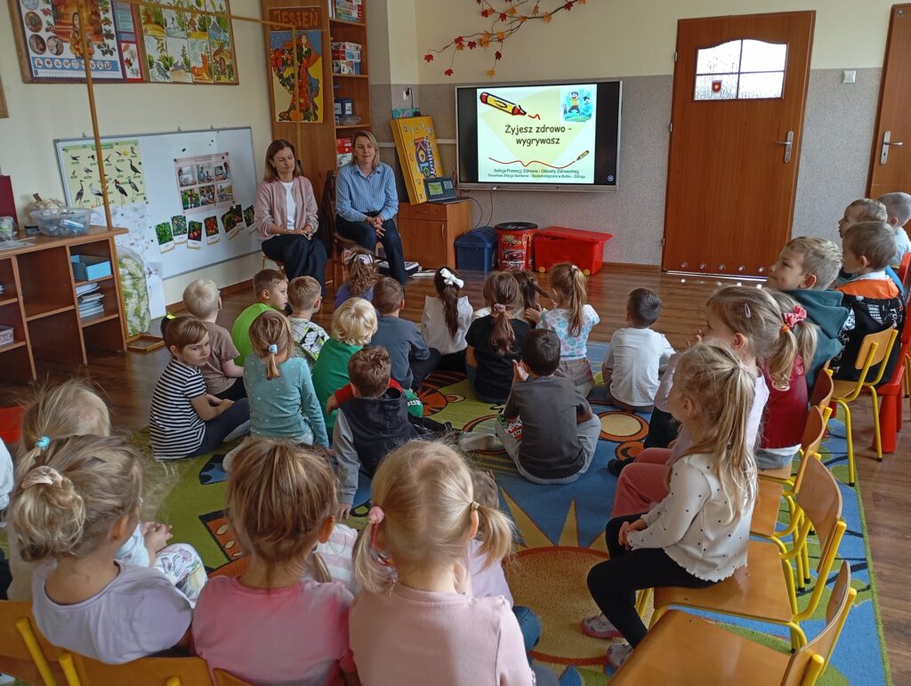 Spotkanie z Paniami z Buskiego Sanepidu-prelekcje na temat zdrowego odżywiania.