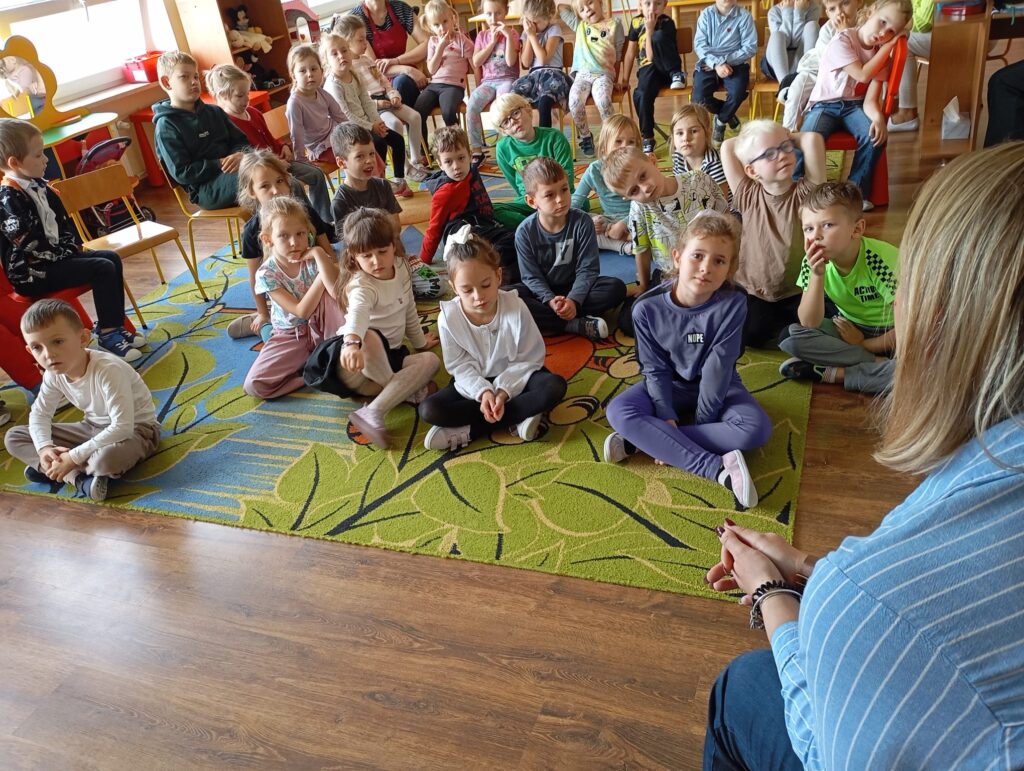 Spotkanie z Paniami z Buskiego Sanepidu-prelekcje na temat zdrowego odżywiania.