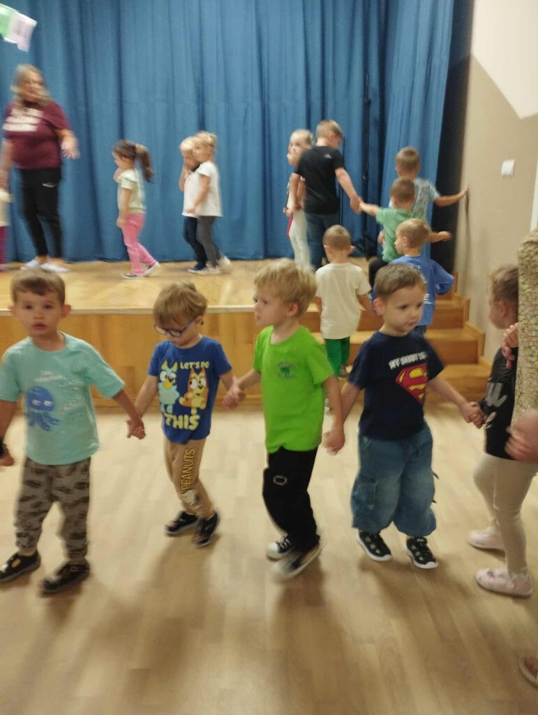 DZIEŃ CHŁOPAKA - GRUPA PAPUŻKI 