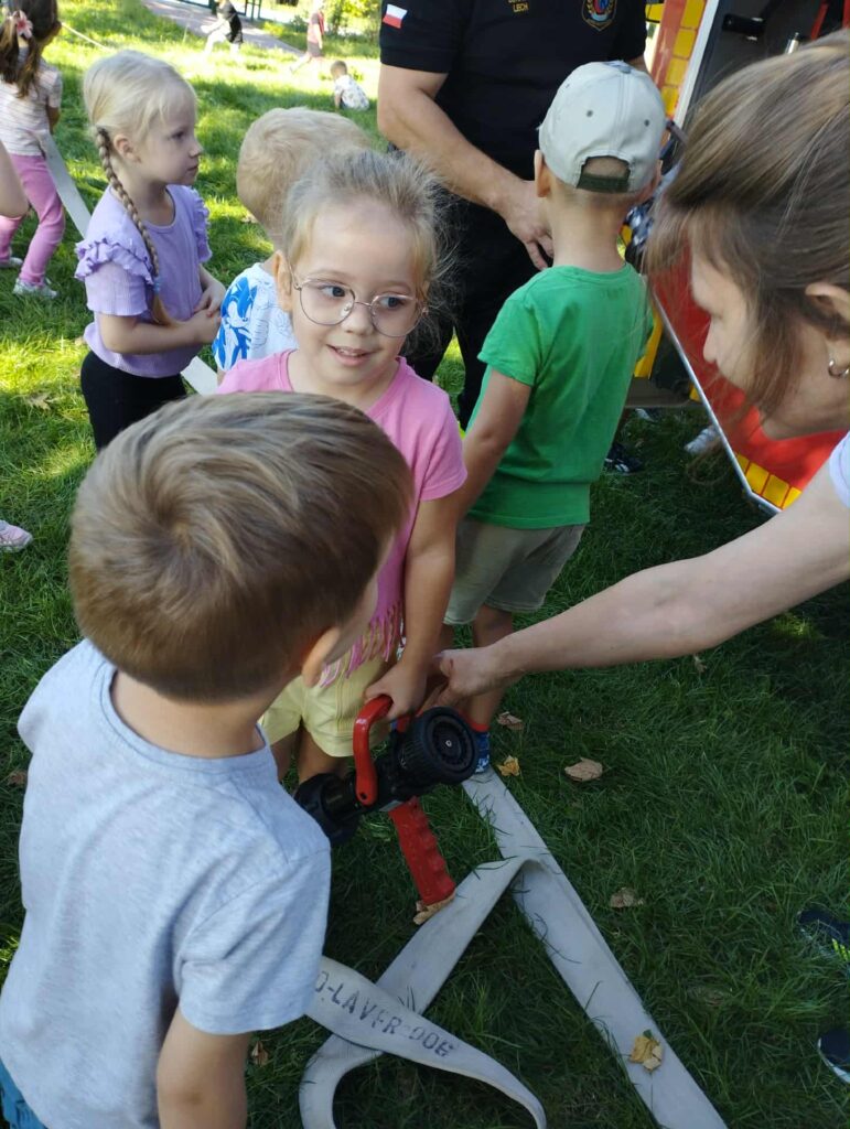 WIZYTA STRAŻAKÓW - GRUPA PAPUŻKI 