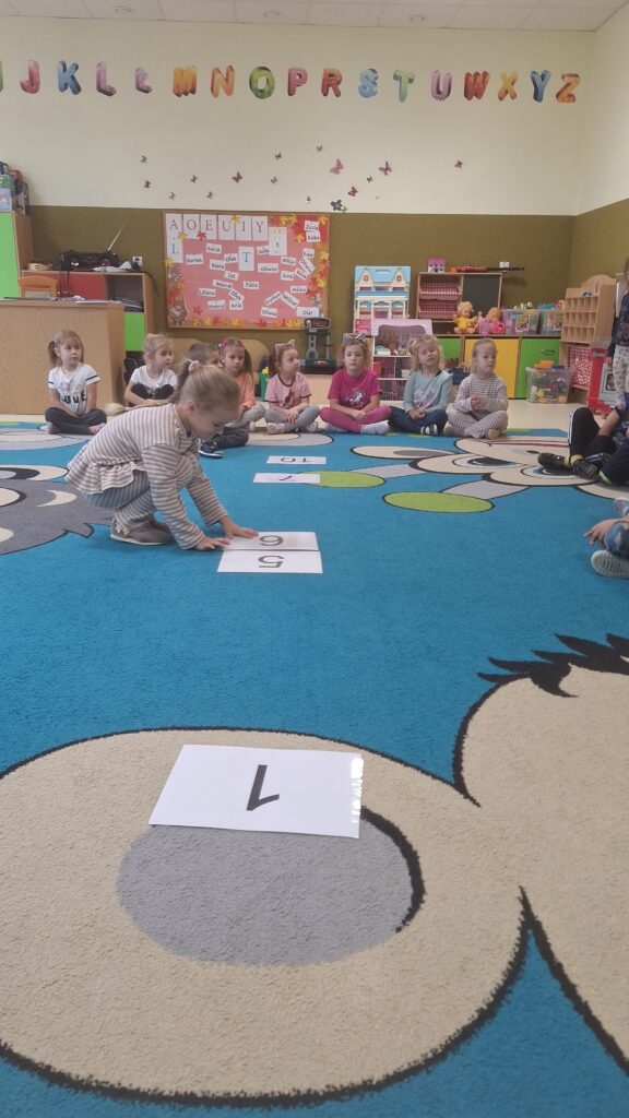 PROJEKT: 20 MINUT DLA MATEMATYKI - GRUPA ŻYRAFKI