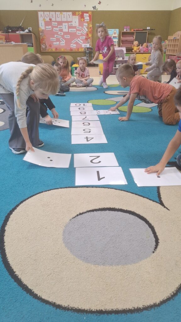 PROJEKT: 20 MINUT DLA MATEMATYKI - GRUPA ŻYRAFKI