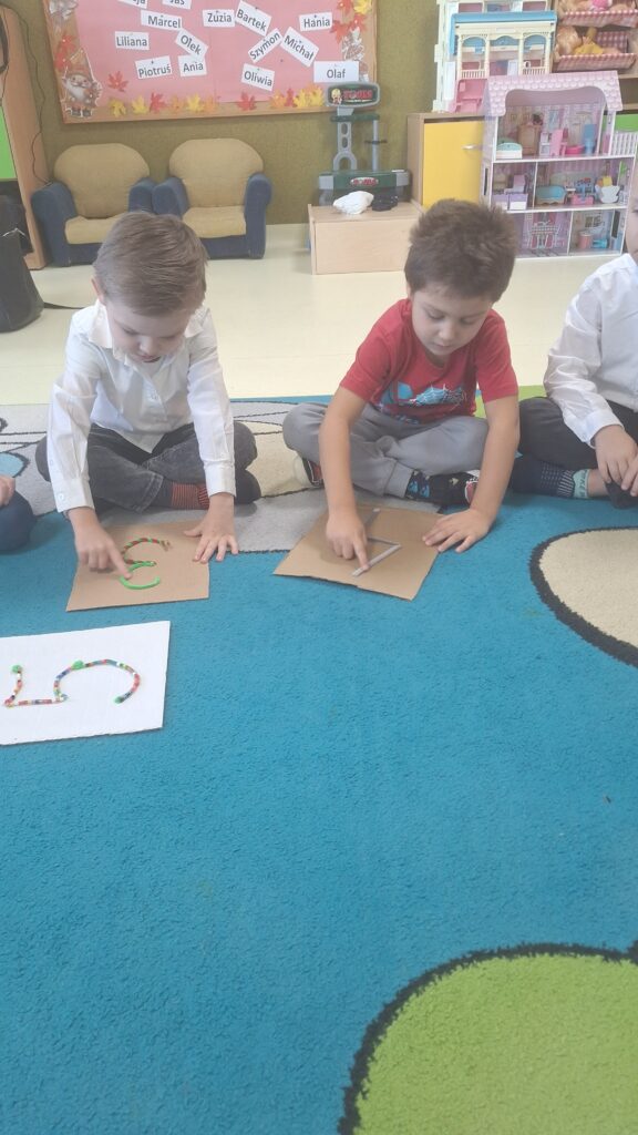 PROJEKT: 20 MINUT DLA MATEMATYKI - GRUPA ŻYRAFKI