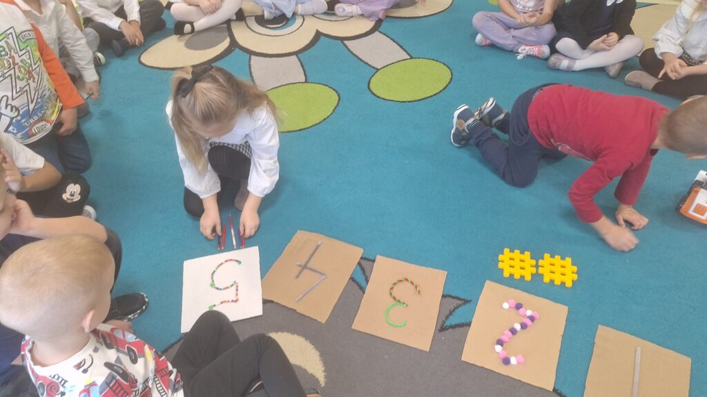 PROJEKT: 20 MINUT DLA MATEMATYKI - GRUPA ŻYRAFKI