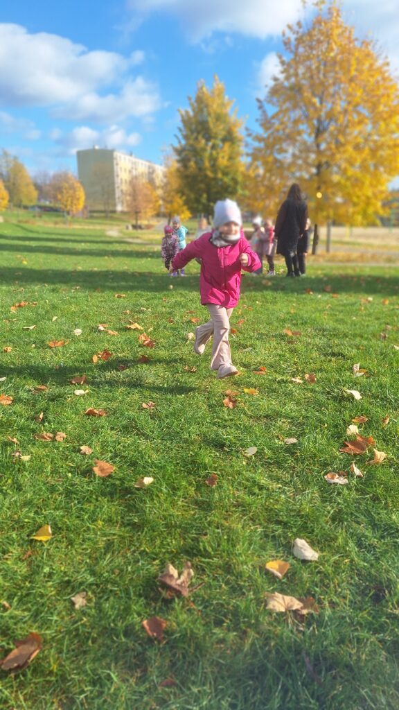 "TRZYMAJ FORMĘ" - GRUPA ŻYRAFKI