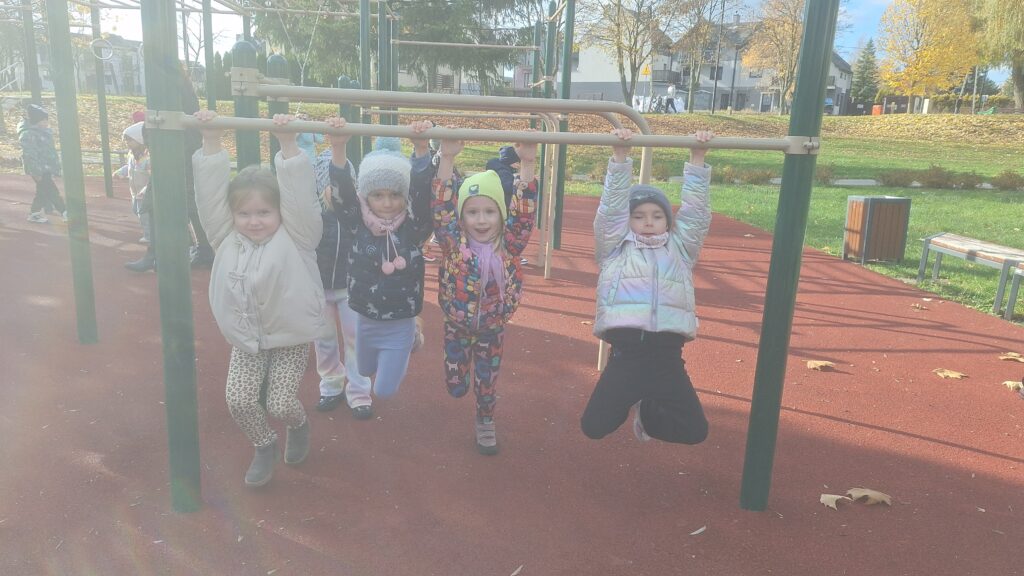 "TRZYMAJ FORMĘ" - GRUPA ŻYRAFKI